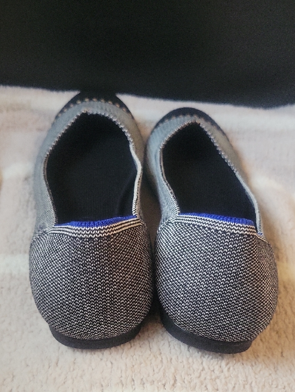 Rothy's Black & Gray Knit Pointed Toe Flats with Blue Trim Sz8 - Picture 4 of 8